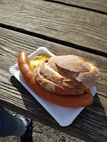 Bockwurst Mit Brot